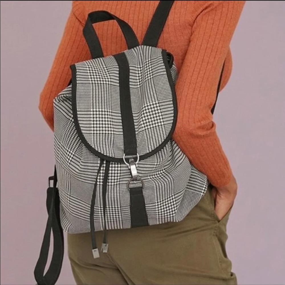 NWT Lulu Dharma Pepper & Cream Frasier Backpack